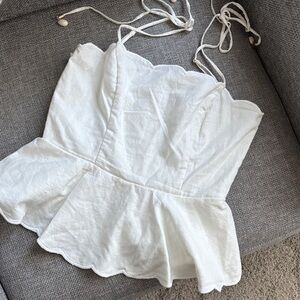 House of Harlow 1960 White Scallop Hem Peplum Cami